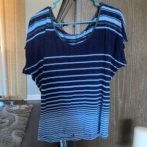 New York and Company Large Blouse